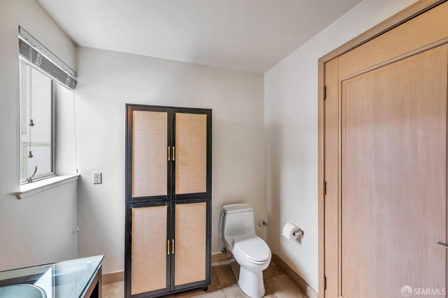 Detail Gallery Image 30 of 41 For 368 Elm St #407,  San Francisco,  CA 94102 - 2 Beds | 2 Baths