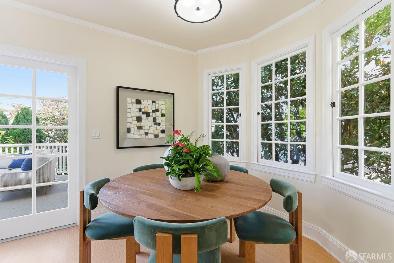 Detail Gallery Image 15 of 67 For 3340 Baker St, San Francisco,  CA 94123 - 5 Beds | 4/1 Baths