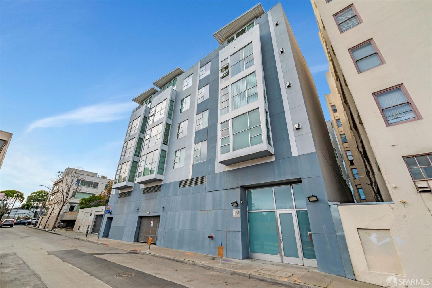 Detail Gallery Image 3 of 41 For 368 Elm St #407,  San Francisco,  CA 94102 - 2 Beds | 2 Baths