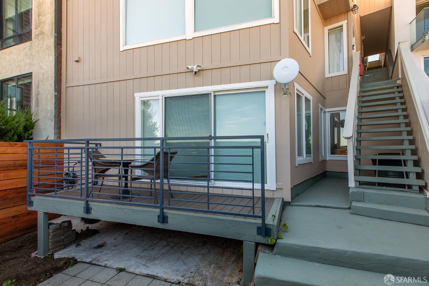 Detail Gallery Image 17 of 22 For 833 Corbett Ave, San Francisco,  CA 94131 - – Beds | – Baths