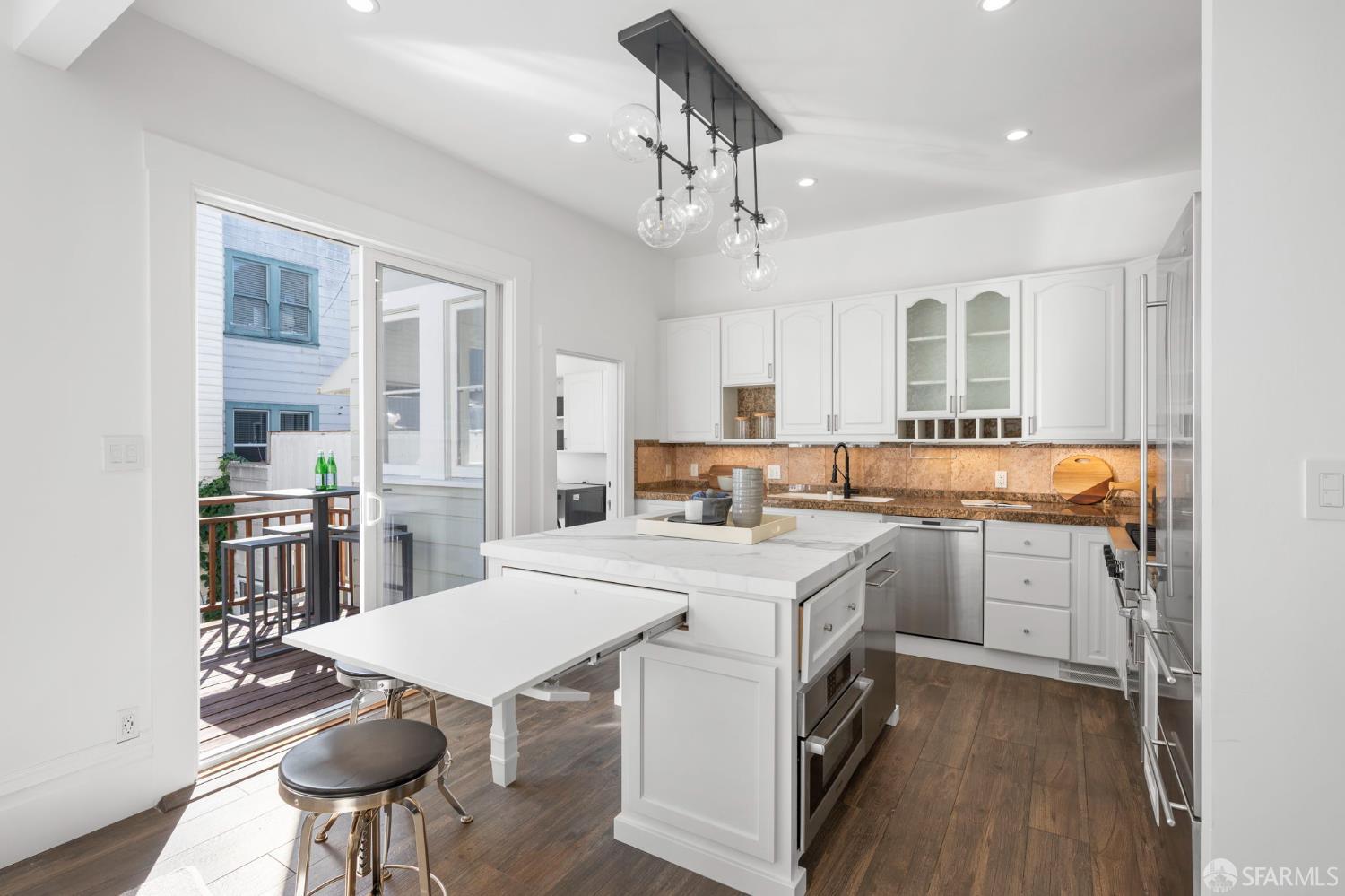 Detail Gallery Image 13 of 45 For 115 Magnolia St, San Francisco,  CA 94123 - 3 Beds | 2 Baths