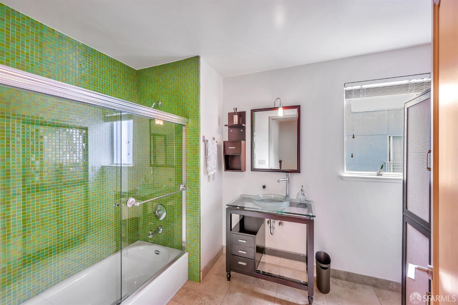 Detail Gallery Image 33 of 41 For 368 Elm St #407,  San Francisco,  CA 94102 - 2 Beds | 2 Baths