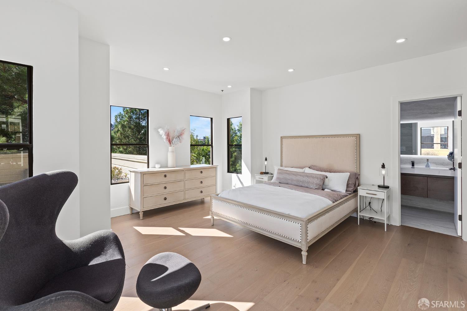 Detail Gallery Image 21 of 59 For 1812 20th St, San Francisco,  CA 94107 - 3 Beds | 2 Baths