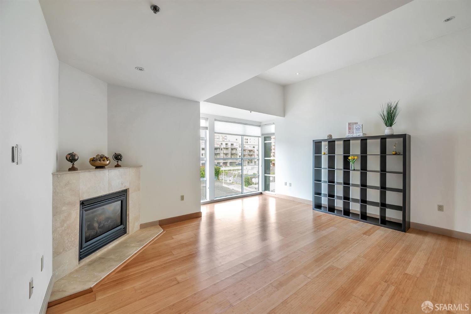 Detail Gallery Image 11 of 41 For 368 Elm St #407,  San Francisco,  CA 94102 - 2 Beds | 2 Baths