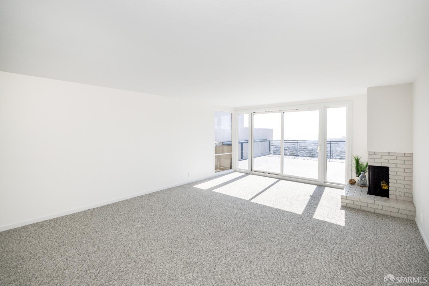 Detail Gallery Image 19 of 22 For 833 Corbett Ave, San Francisco,  CA 94131 - – Beds | – Baths