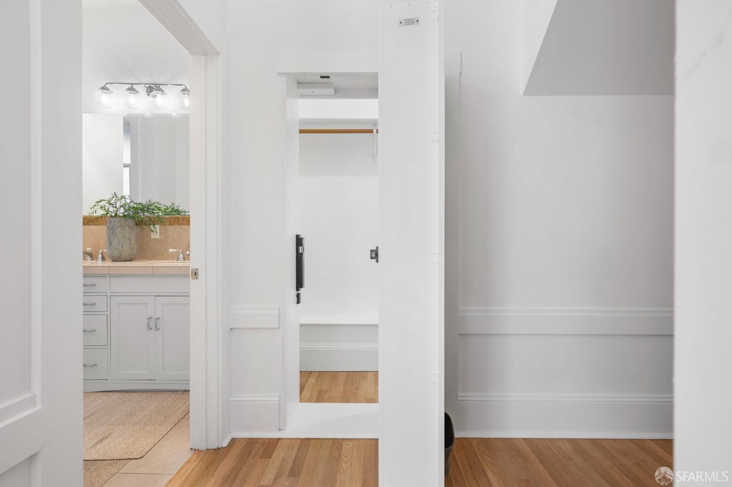 Detail Gallery Image 26 of 45 For 115 Magnolia St, San Francisco,  CA 94123 - 3 Beds | 2 Baths