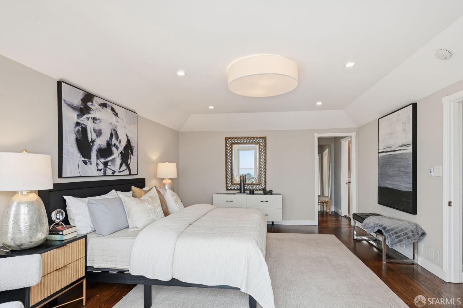 Detail Gallery Image 52 of 97 For 1983 15th Ave, San Francisco,  CA 94116 - 5 Beds | 4/1 Baths