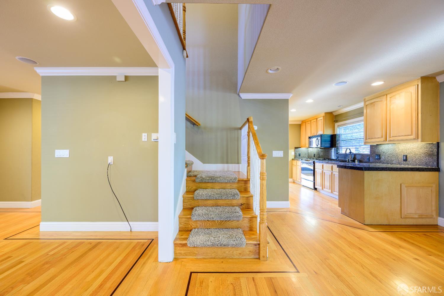 Detail Gallery Image 30 of 80 For 647 N 2nd St, San Jose,  CA 95112 - 4 Beds | 4 Baths