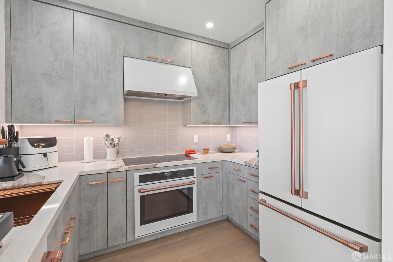 Detail Gallery Image 17 of 59 For 1812 20th St, San Francisco,  CA 94107 - 3 Beds | 2 Baths