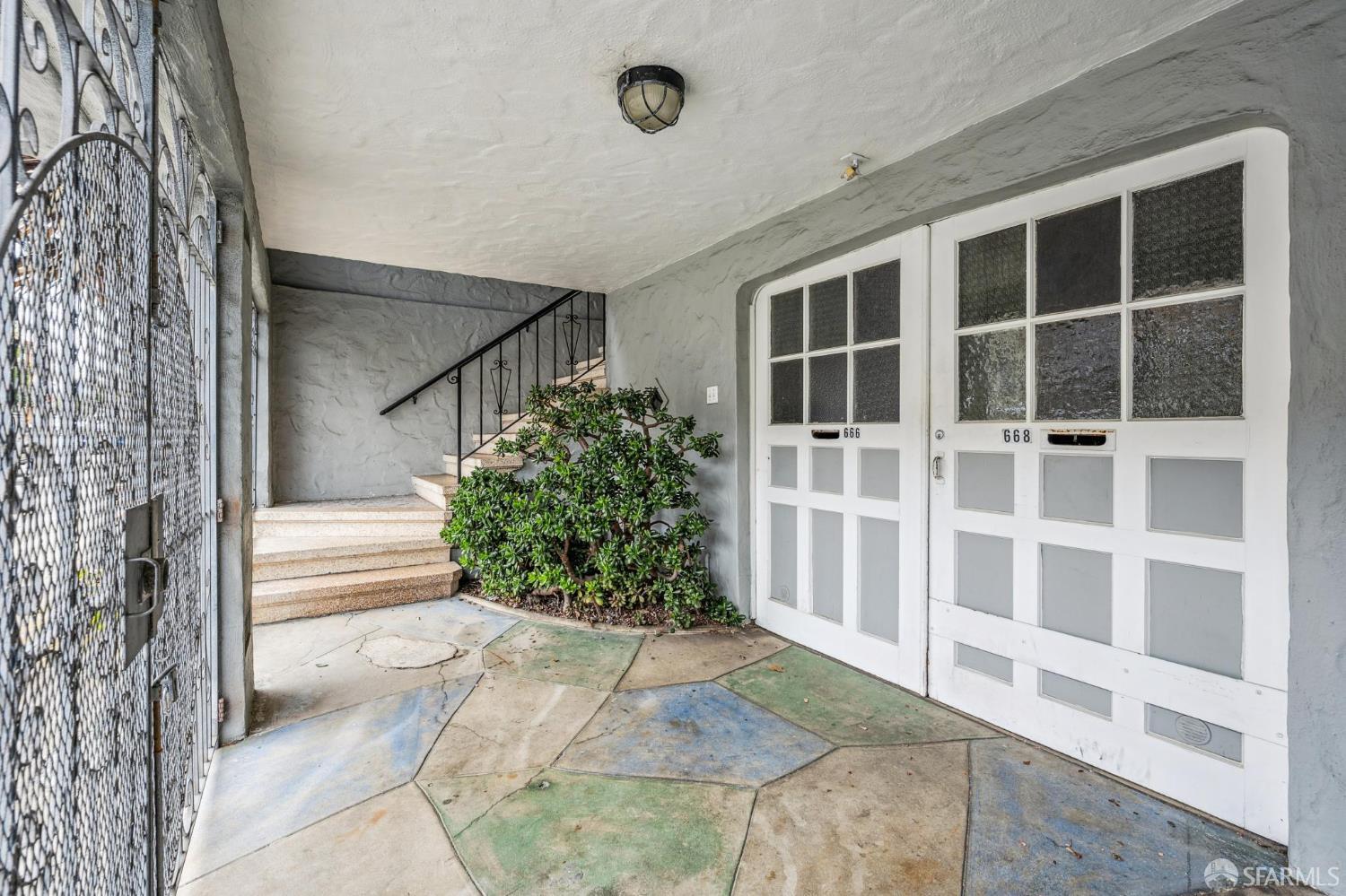 Detail Gallery Image 6 of 36 For 668 33rd Ave, San Francisco,  CA 94121 - 2 Beds | 2 Baths