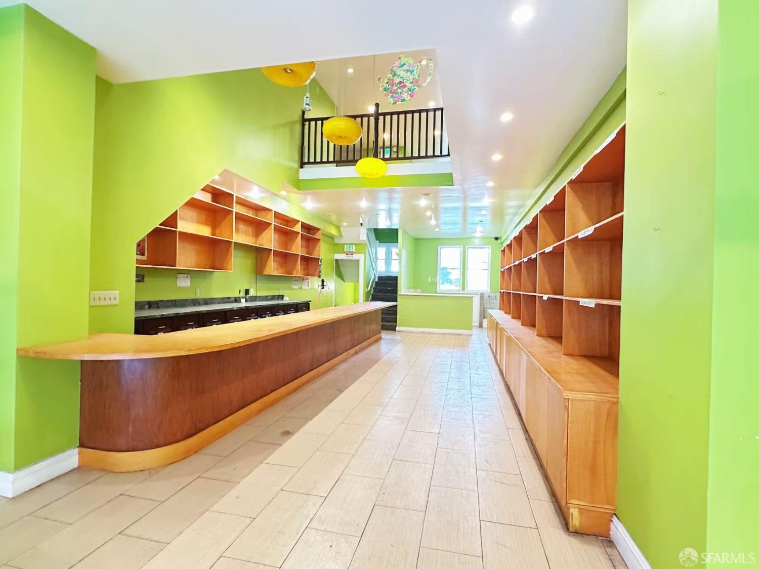 Detail Gallery Image 4 of 25 For 550 Grant Ave, San Francisco,  CA 94108 - – Beds | – Baths