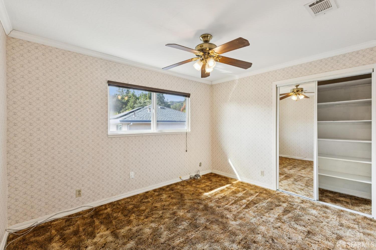 Detail Gallery Image 56 of 86 For 2 Beaumont Ct, Lafayette,  CA 94549 - 6 Beds | 3/1 Baths