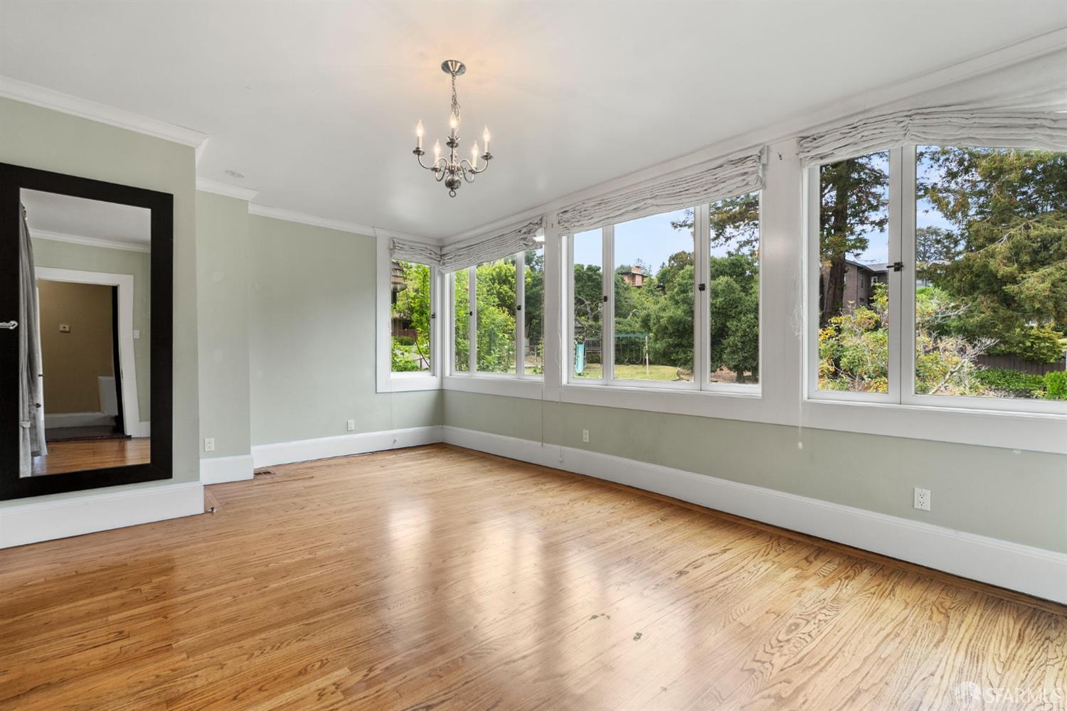 Detail Gallery Image 53 of 95 For 415 Pacific Ave, Piedmont,  CA 94611 - 6 Beds | 4/1 Baths