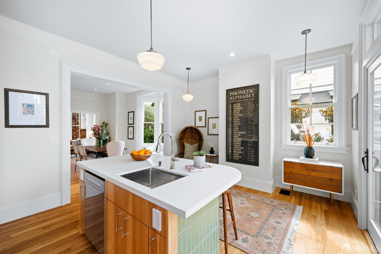 Detail Gallery Image 16 of 59 For 309 Steiner St #D,  San Francisco,  CA 94117 - 3 Beds | 1/1 Baths