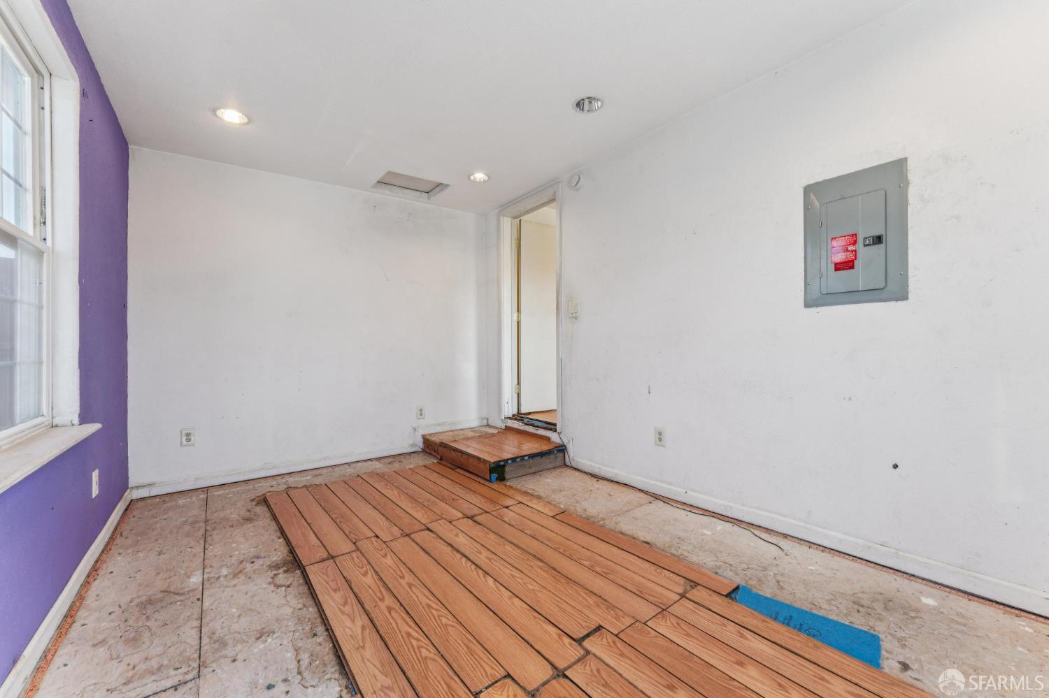 Detail Gallery Image 22 of 42 For 220 Louvaine Ave, Oakland,  CA 94603 - 2 Beds | 1 Baths