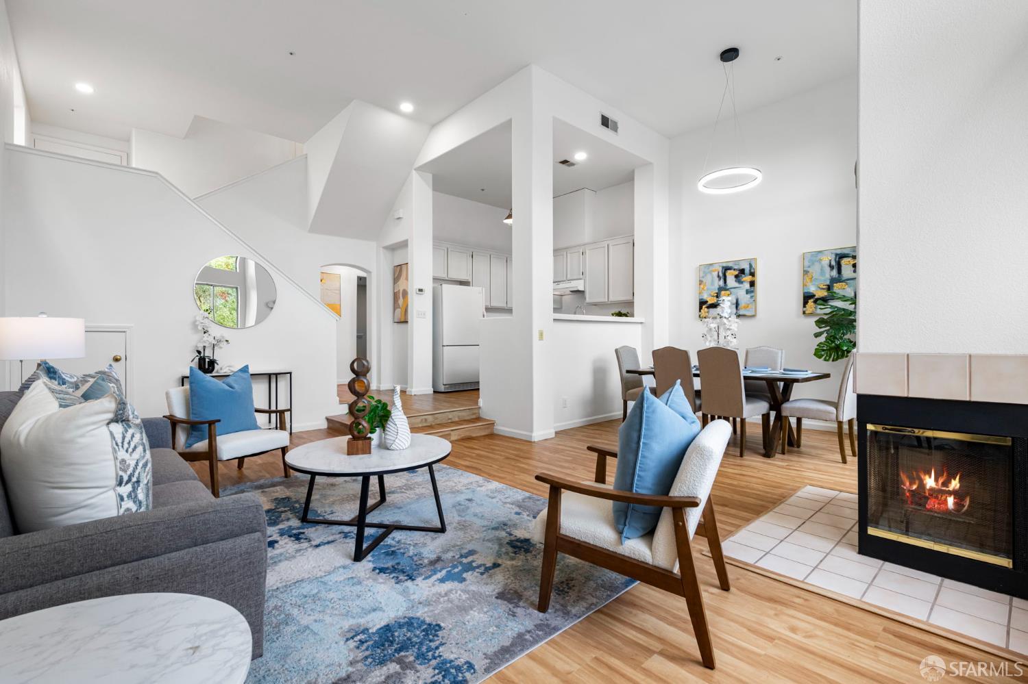 Detail Gallery Image 6 of 43 For 2108 Thistle Ct, Hayward,  CA 94542 - 3 Beds | 2/1 Baths