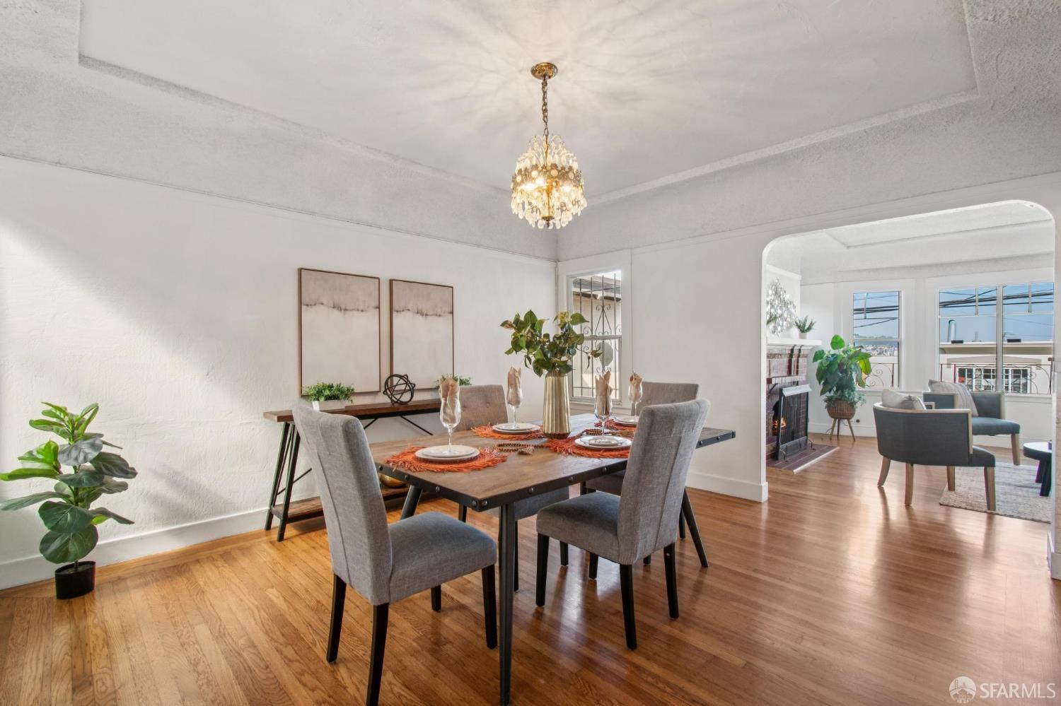 Detail Gallery Image 13 of 34 For 24 Rolph St, San Francisco,  CA 94112 - 2 Beds | 2 Baths