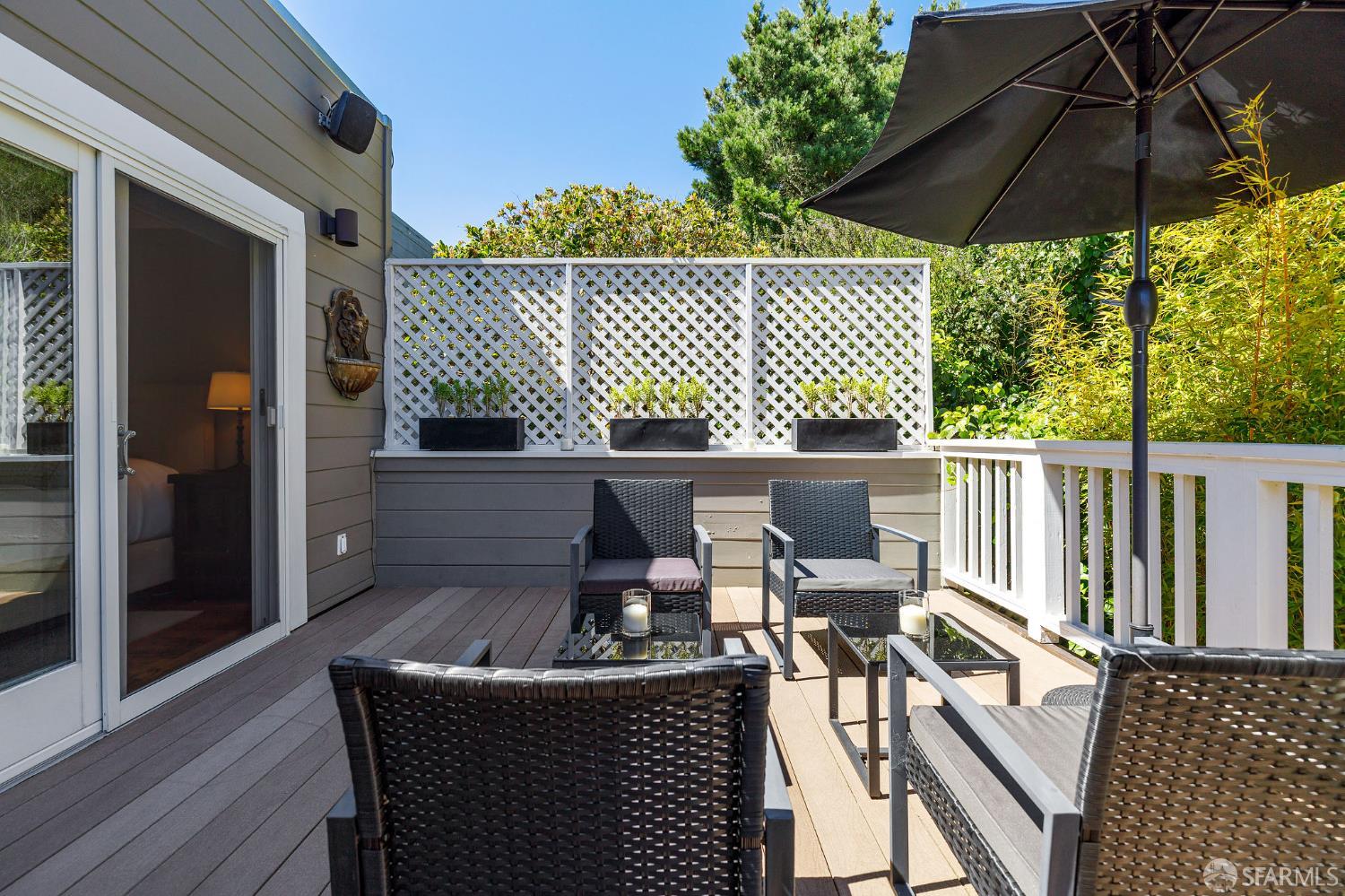 Detail Gallery Image 25 of 44 For 101 Farnum St, San Francisco,  CA 94131 - 3 Beds | 2 Baths