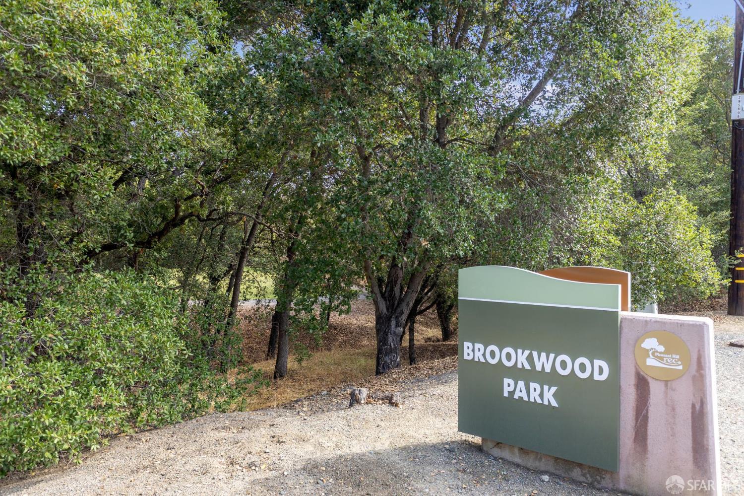 Detail Gallery Image 83 of 86 For 2 Beaumont Ct, Lafayette,  CA 94549 - 6 Beds | 3/1 Baths