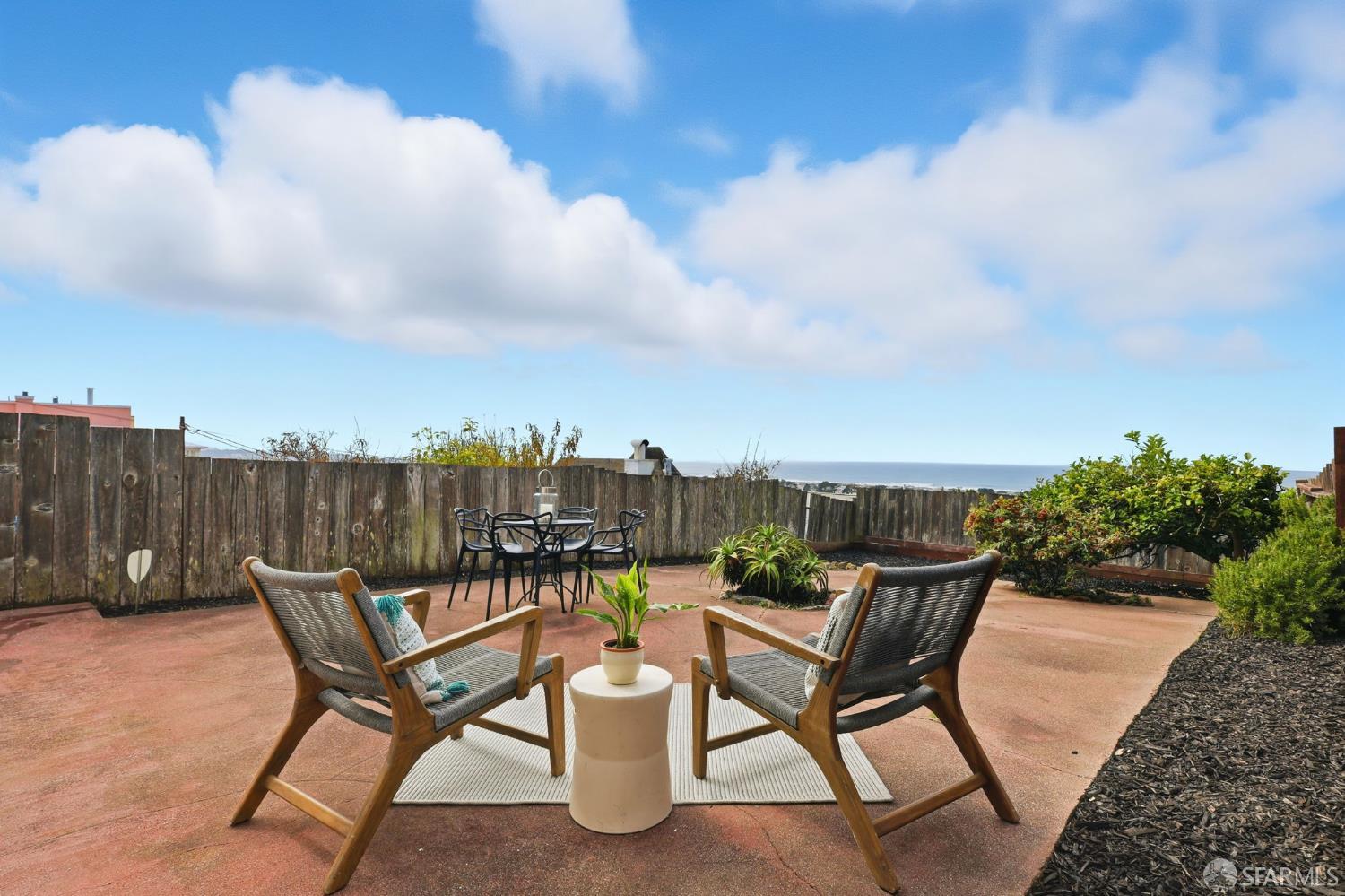 Detail Gallery Image 29 of 55 For 2087 29th Ave, San Francisco,  CA 94116 - 3 Beds | 1 Baths