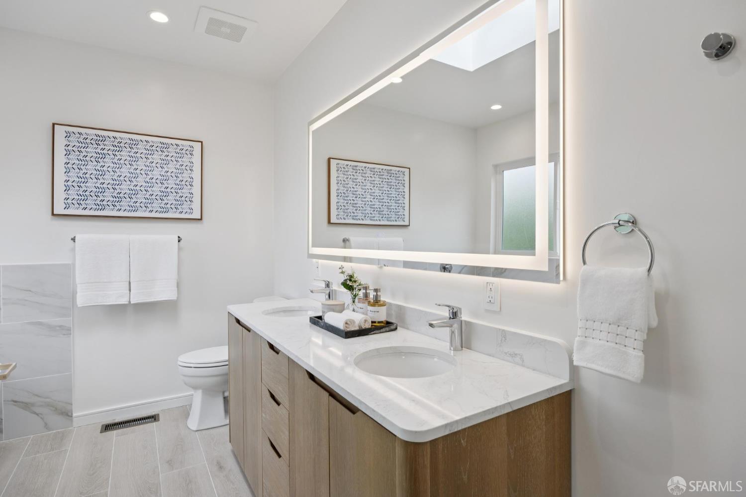 Detail Gallery Image 27 of 62 For 270 Claremont Blvd, San Francisco,  CA 94127 - 4 Beds | 4 Baths
