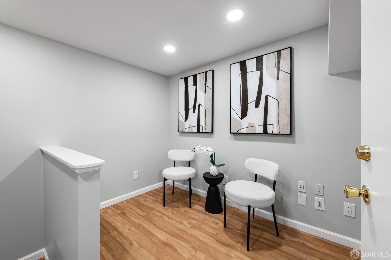 Detail Gallery Image 17 of 43 For 2108 Thistle Ct, Hayward,  CA 94542 - 3 Beds | 2/1 Baths