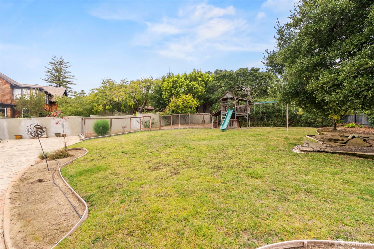 Detail Gallery Image 84 of 95 For 415 Pacific Ave, Piedmont,  CA 94611 - 6 Beds | 4/1 Baths