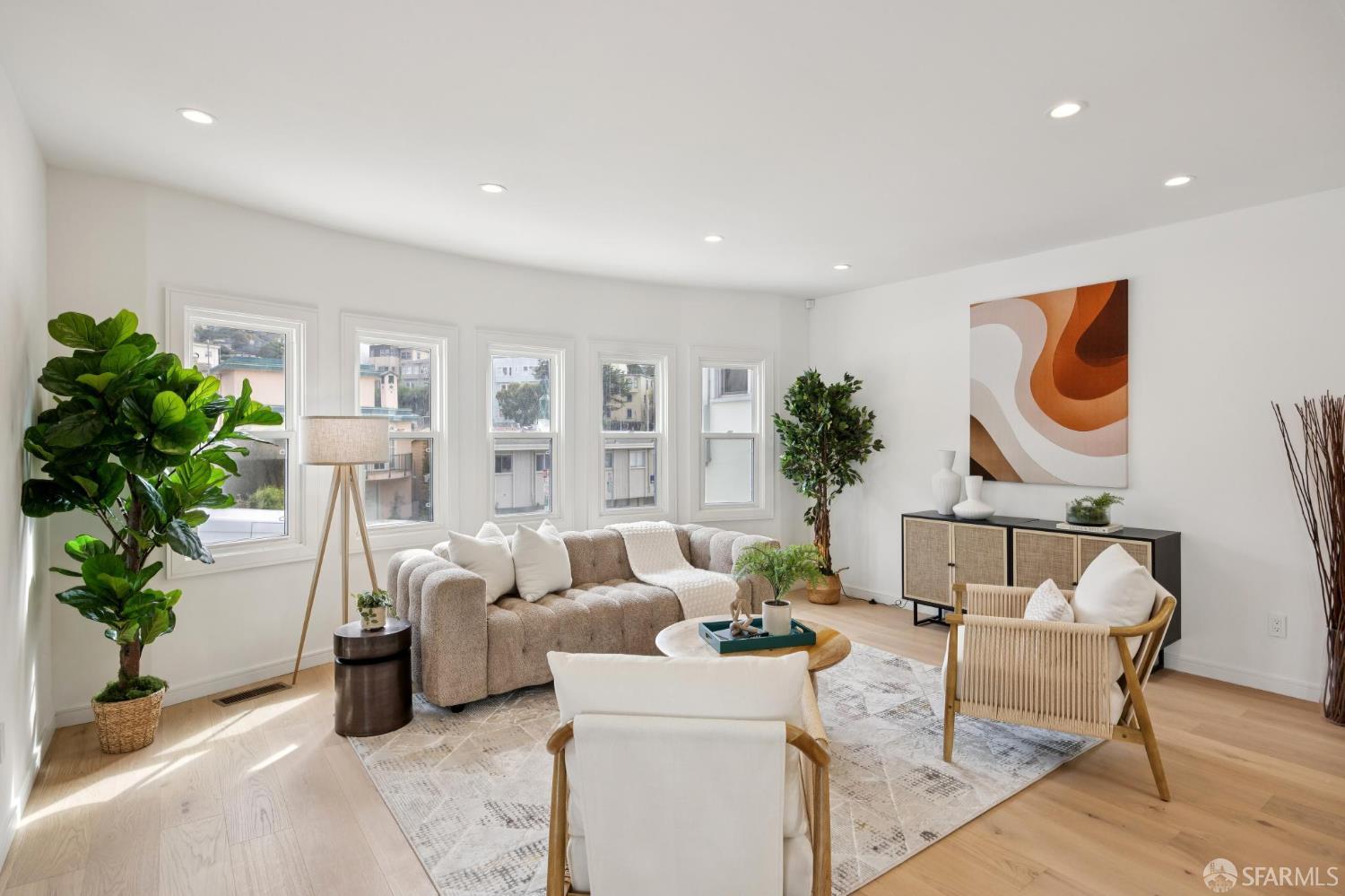 Detail Gallery Image 13 of 62 For 270 Claremont Blvd, San Francisco,  CA 94127 - 4 Beds | 4 Baths