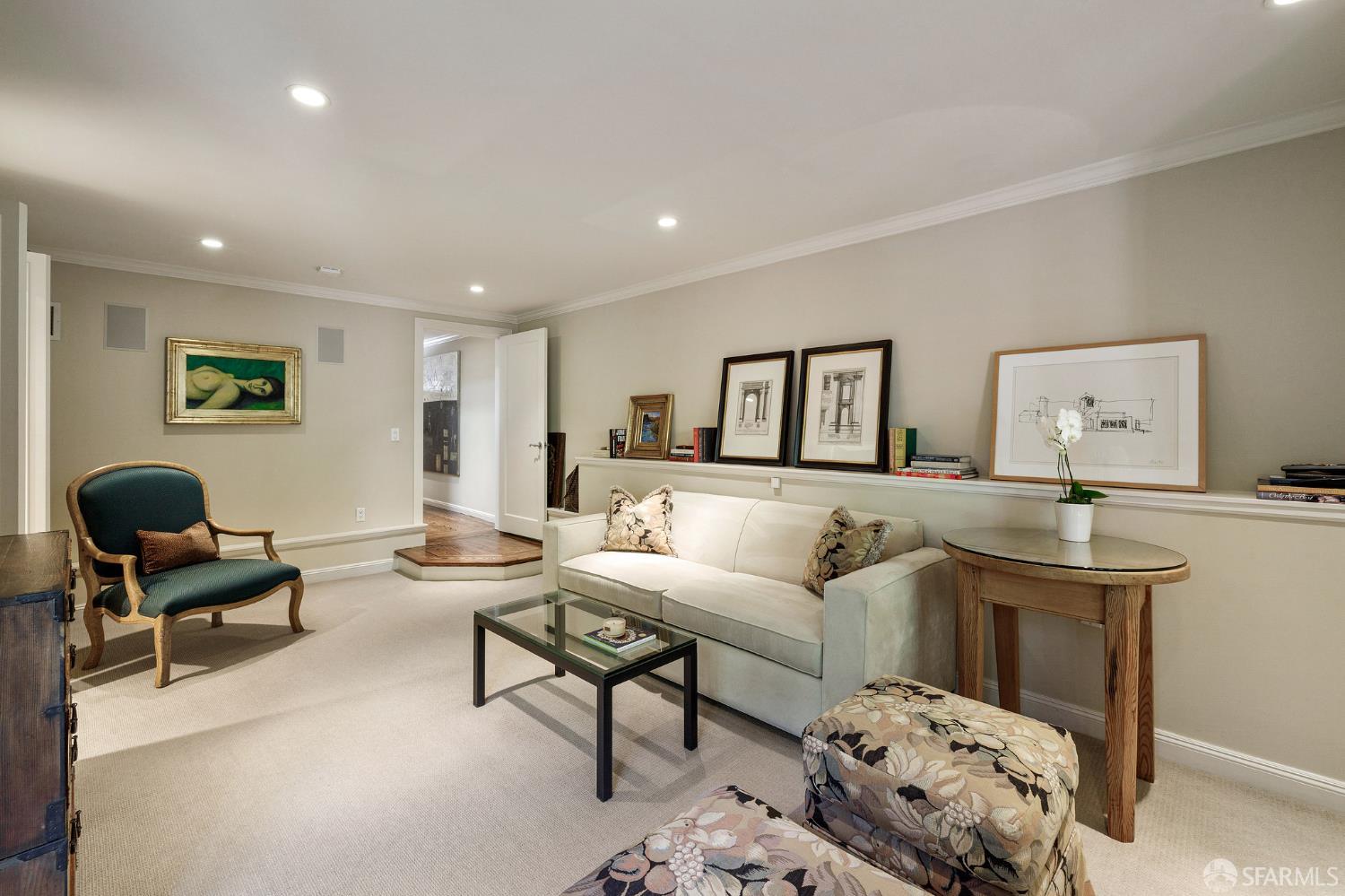 Detail Gallery Image 32 of 44 For 101 Farnum St, San Francisco,  CA 94131 - 3 Beds | 2 Baths