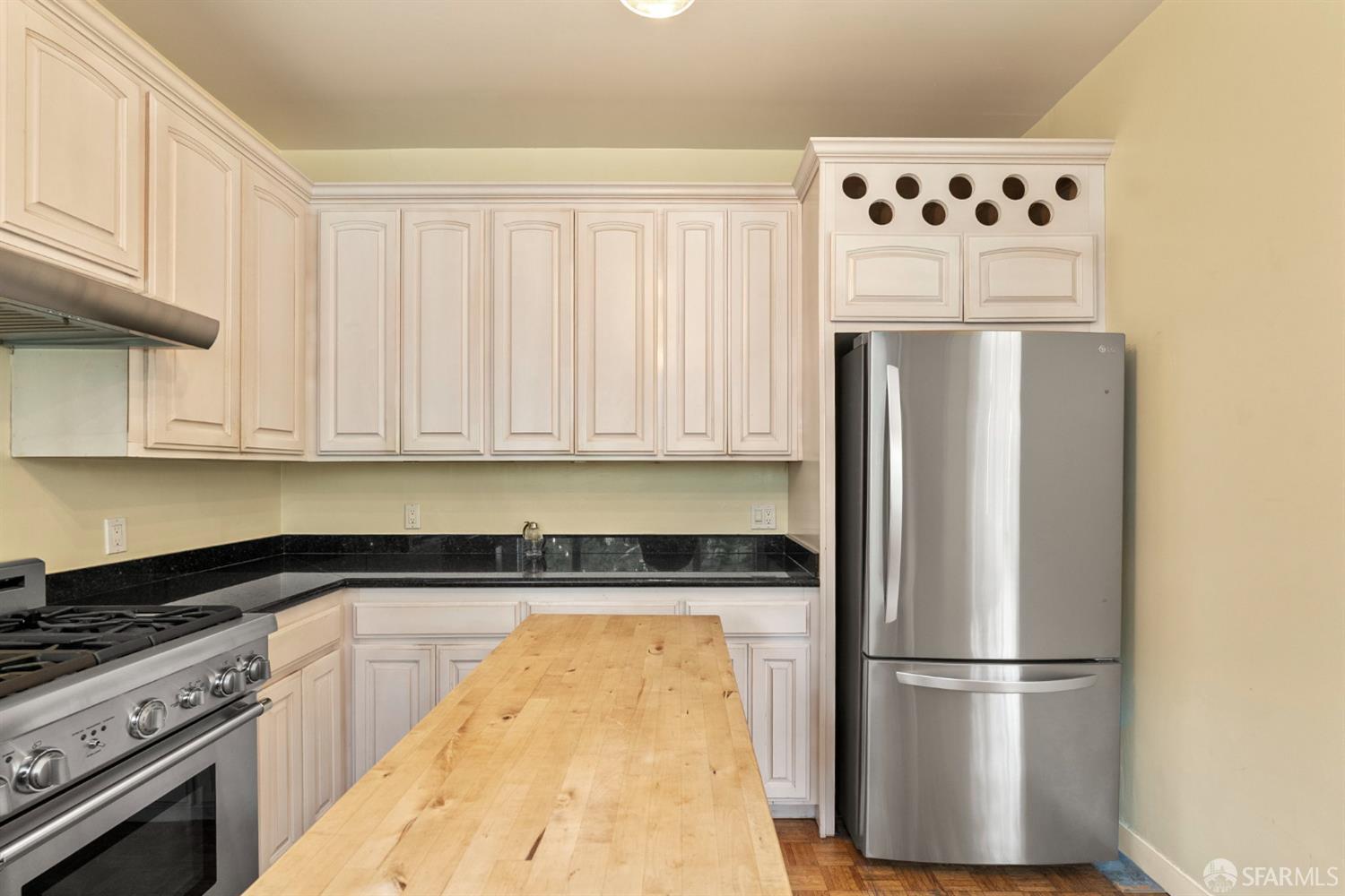 Detail Gallery Image 25 of 95 For 415 Pacific Ave, Piedmont,  CA 94611 - 6 Beds | 4/1 Baths