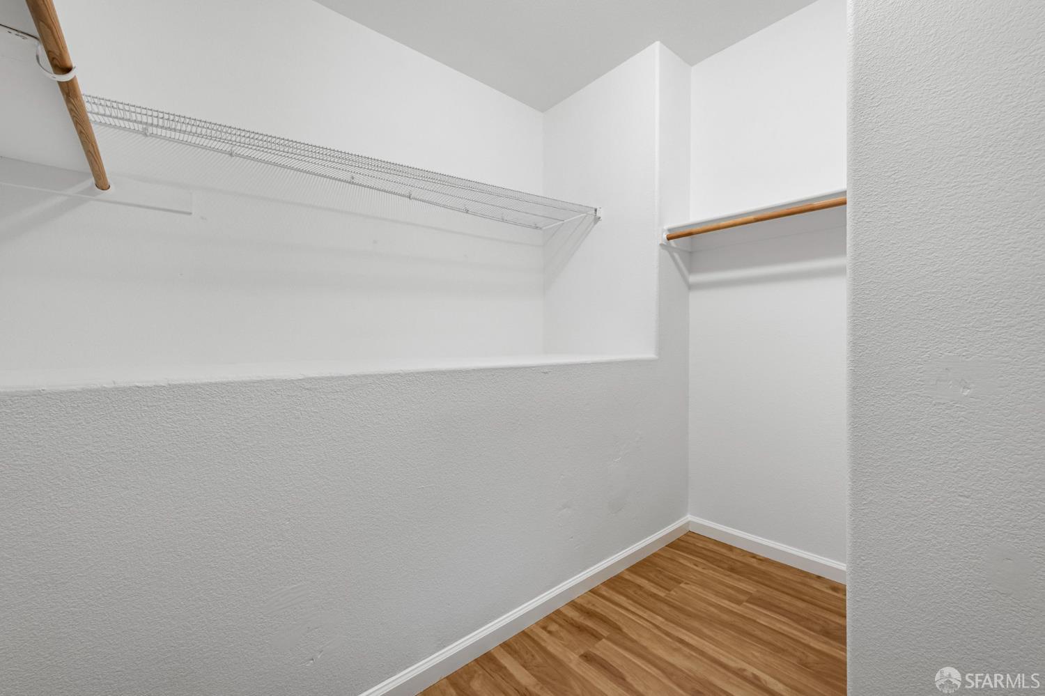 Detail Gallery Image 34 of 43 For 2108 Thistle Ct, Hayward,  CA 94542 - 3 Beds | 2/1 Baths