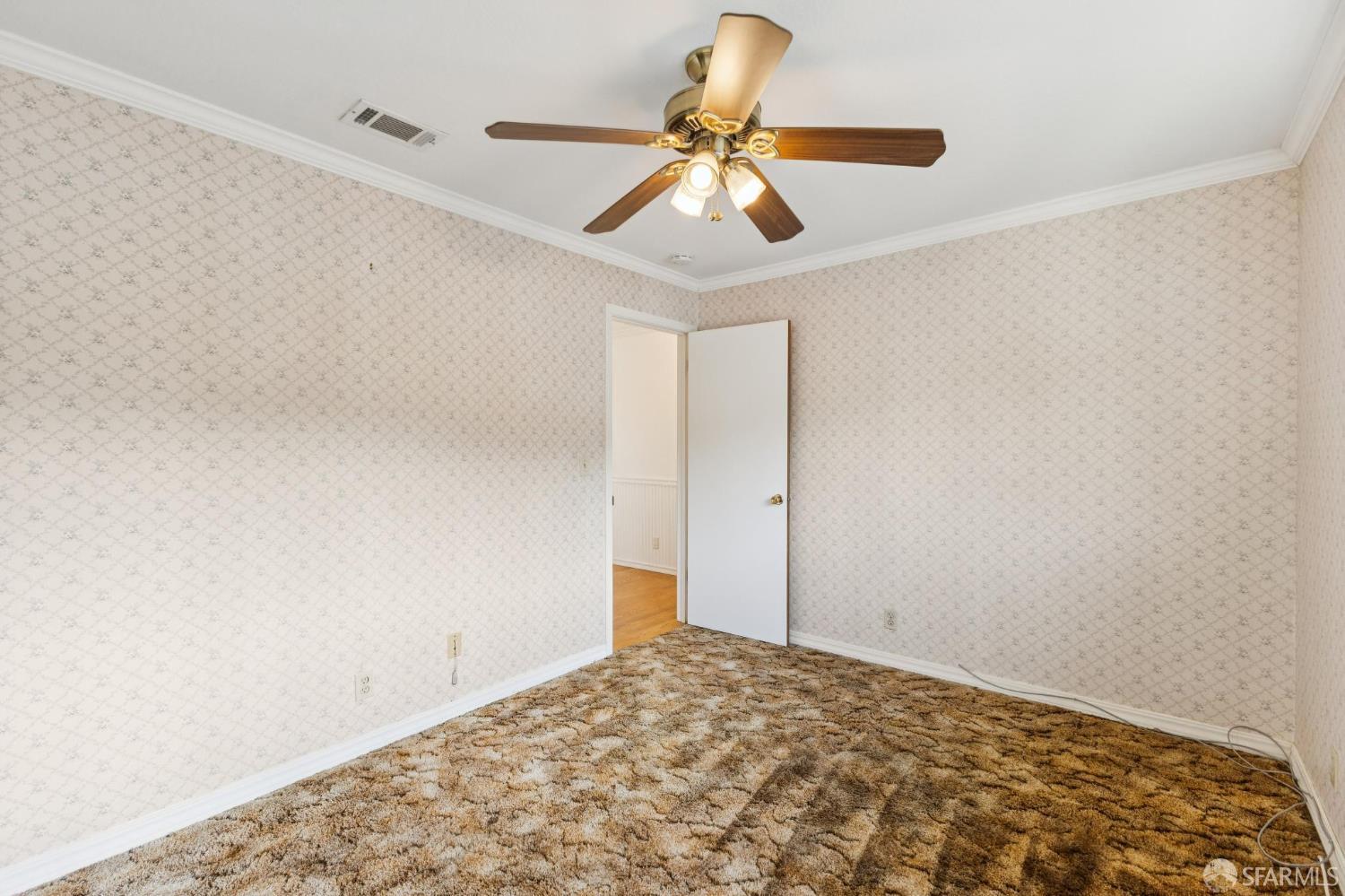 Detail Gallery Image 57 of 86 For 2 Beaumont Ct, Lafayette,  CA 94549 - 6 Beds | 3/1 Baths