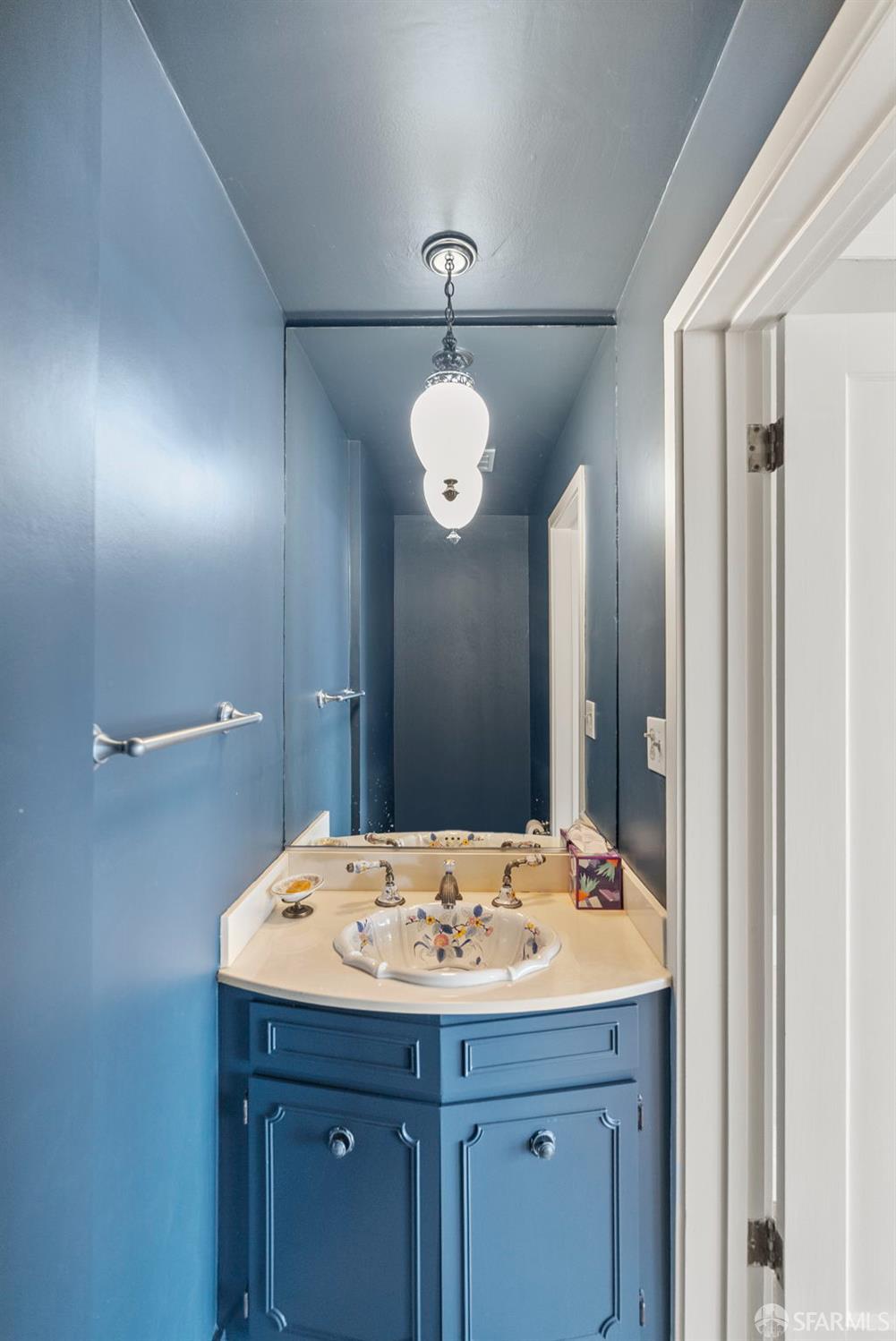 Detail Gallery Image 29 of 95 For 415 Pacific Ave, Piedmont,  CA 94611 - 6 Beds | 4/1 Baths