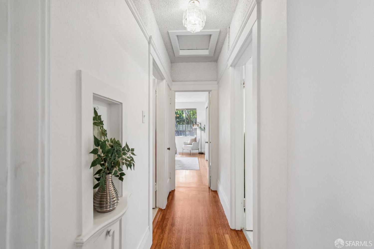 Detail Gallery Image 20 of 34 For 24 Rolph St, San Francisco,  CA 94112 - 2 Beds | 2 Baths