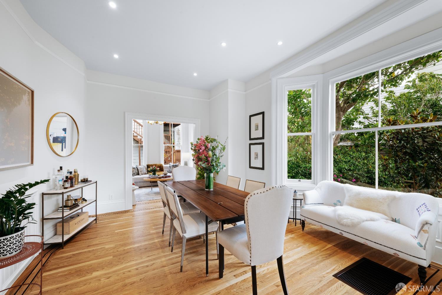 Detail Gallery Image 9 of 59 For 309 Steiner St #D,  San Francisco,  CA 94117 - 3 Beds | 1/1 Baths