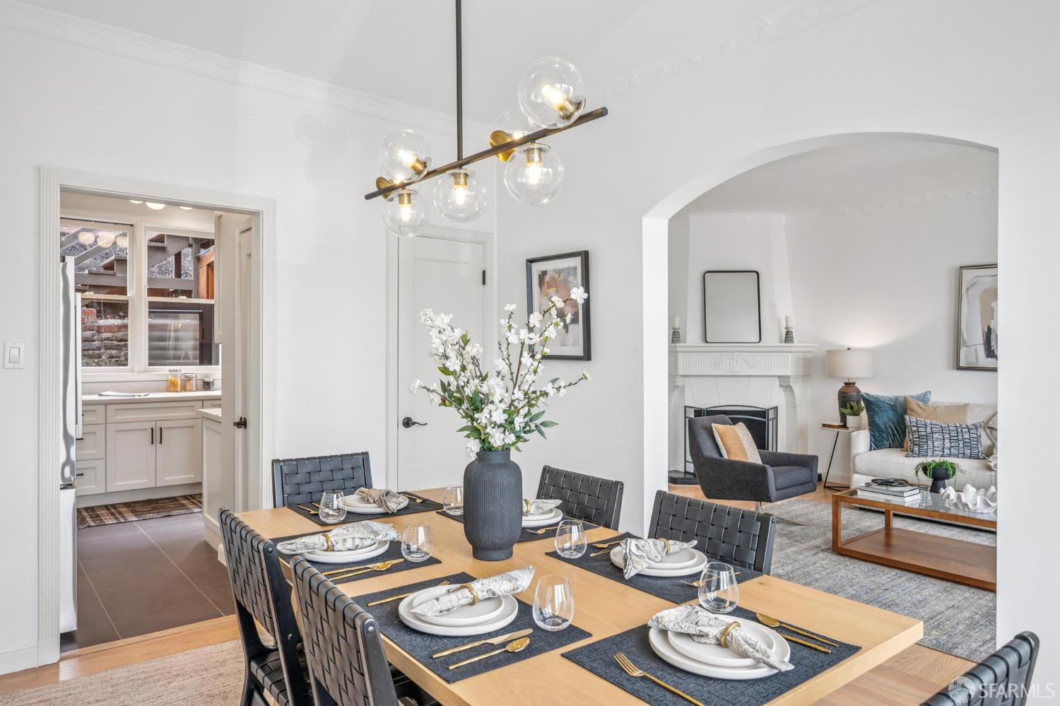 Detail Gallery Image 16 of 74 For 176 Laidley St, San Francisco,  CA 94131 - 2 Beds | 1/1 Baths