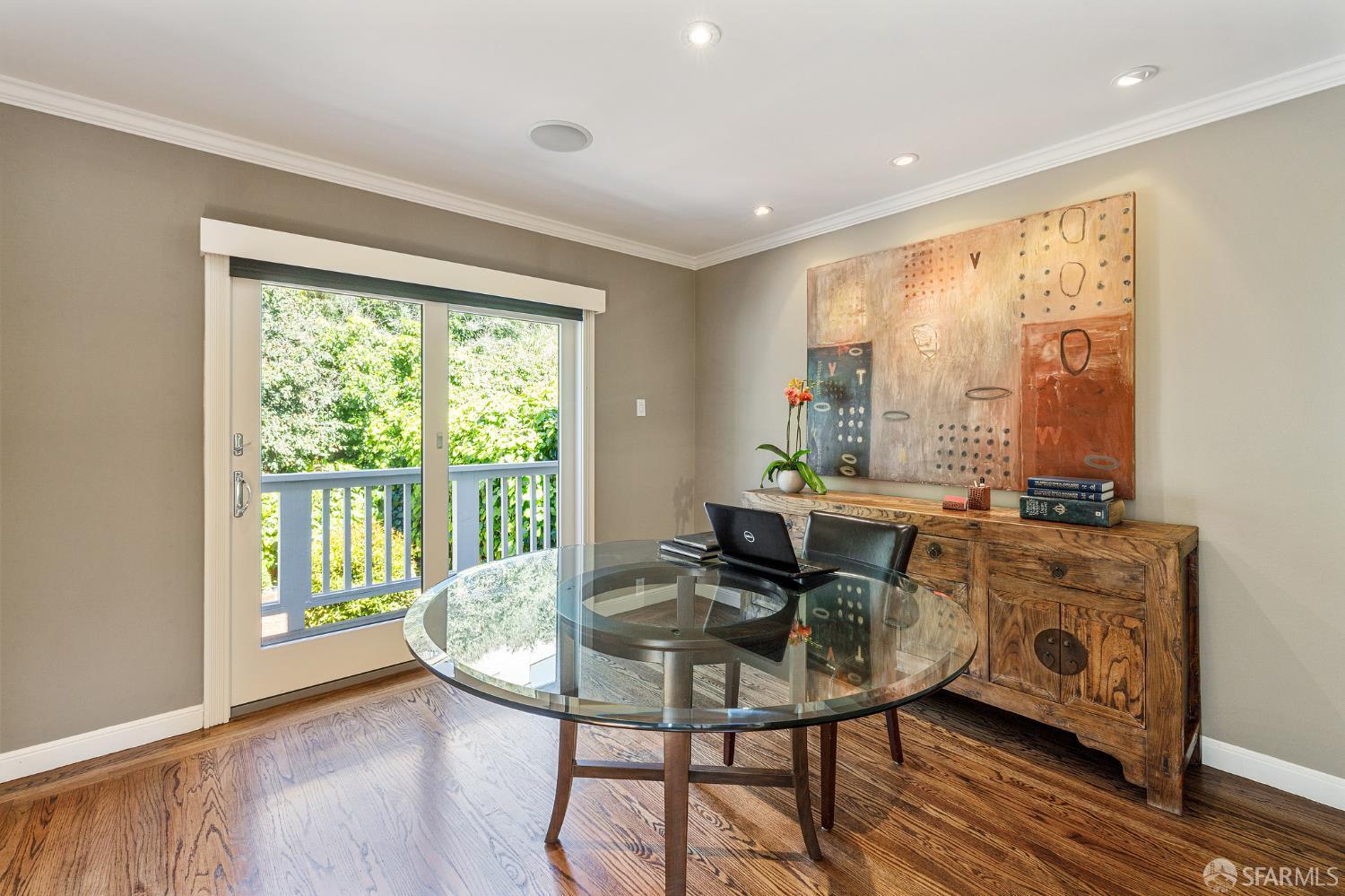 Detail Gallery Image 21 of 44 For 101 Farnum St, San Francisco,  CA 94131 - 3 Beds | 2 Baths