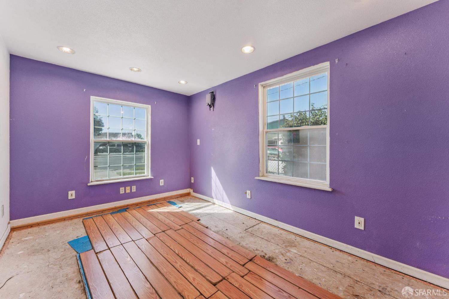 Detail Gallery Image 20 of 42 For 220 Louvaine Ave, Oakland,  CA 94603 - 2 Beds | 1 Baths