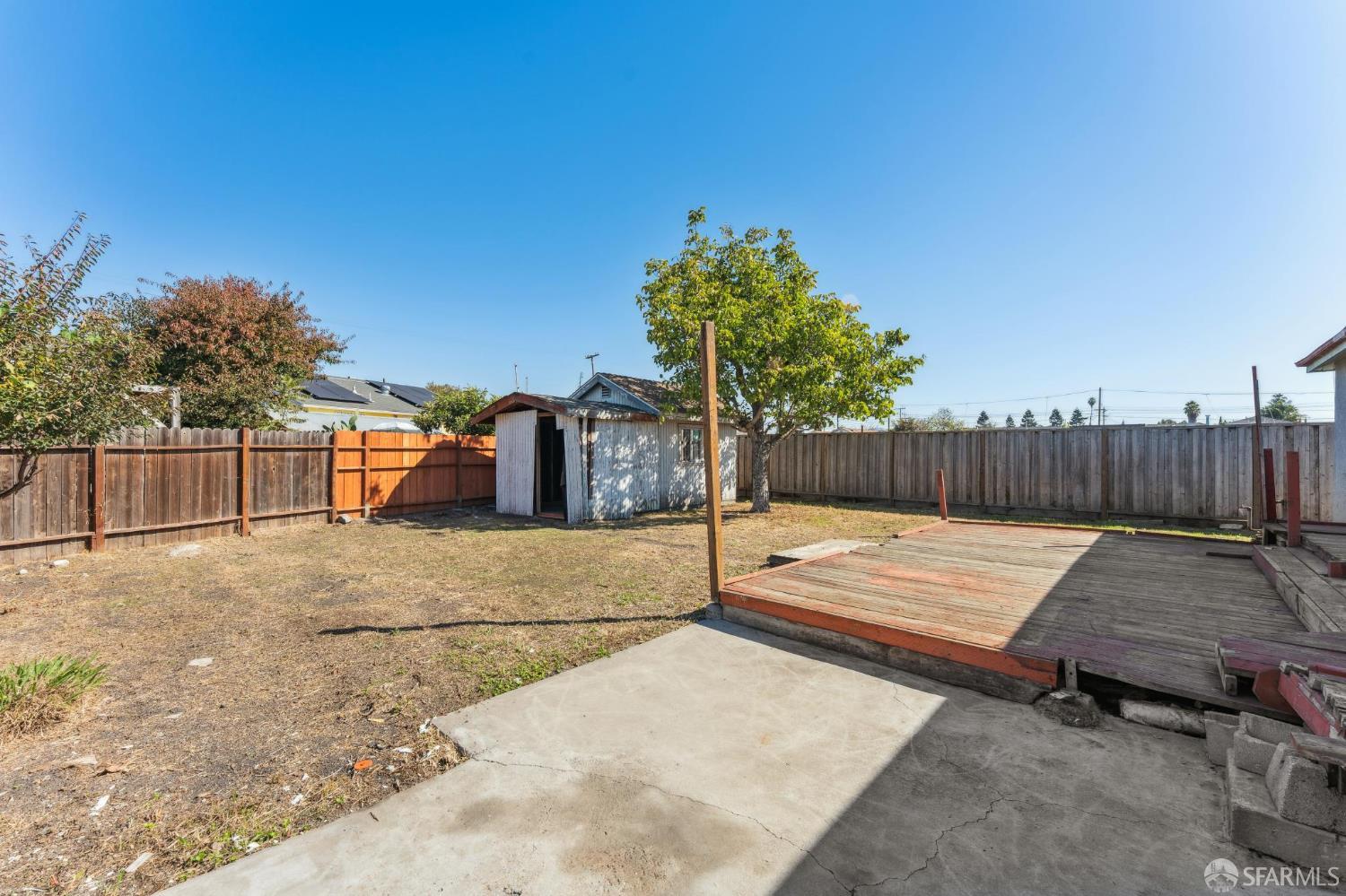 Detail Gallery Image 34 of 42 For 220 Louvaine Ave, Oakland,  CA 94603 - 2 Beds | 1 Baths