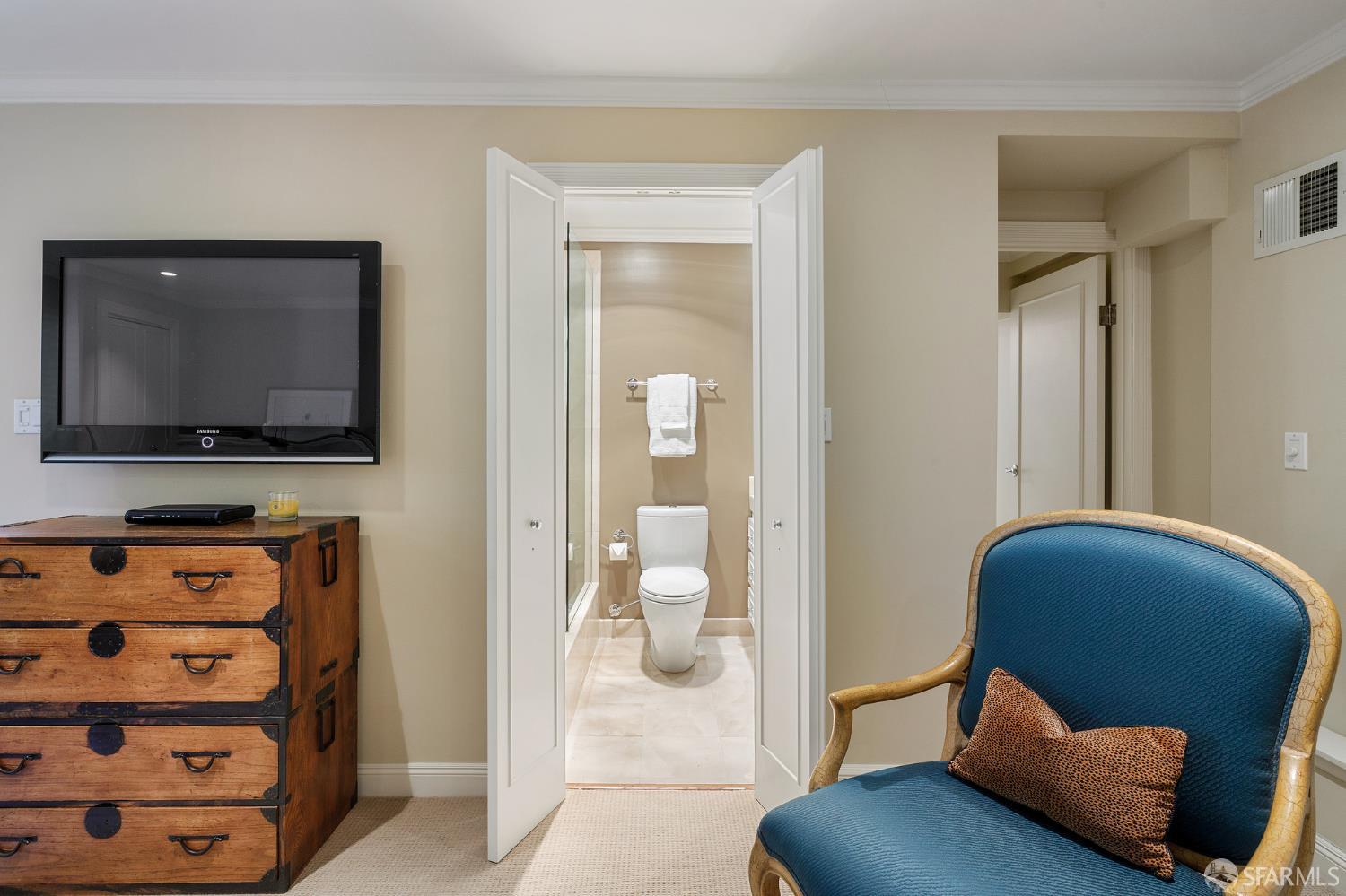 Detail Gallery Image 33 of 44 For 101 Farnum St, San Francisco,  CA 94131 - 3 Beds | 2 Baths