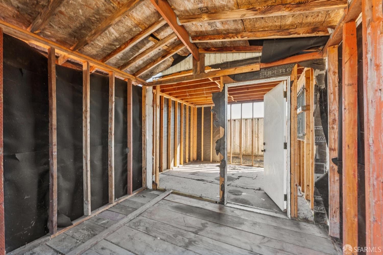 Detail Gallery Image 41 of 42 For 220 Louvaine Ave, Oakland,  CA 94603 - 2 Beds | 1 Baths