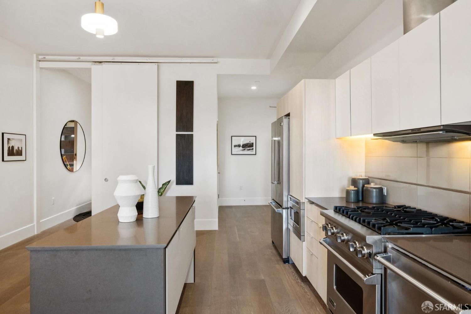 Detail Gallery Image 13 of 46 For 35 Dolores St #306,  San Francisco,  CA 94103 - 2 Beds | 2 Baths