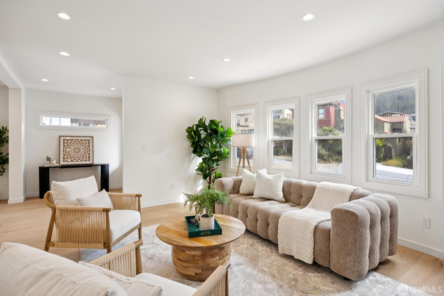 Detail Gallery Image 15 of 62 For 270 Claremont Blvd, San Francisco,  CA 94127 - 4 Beds | 4 Baths