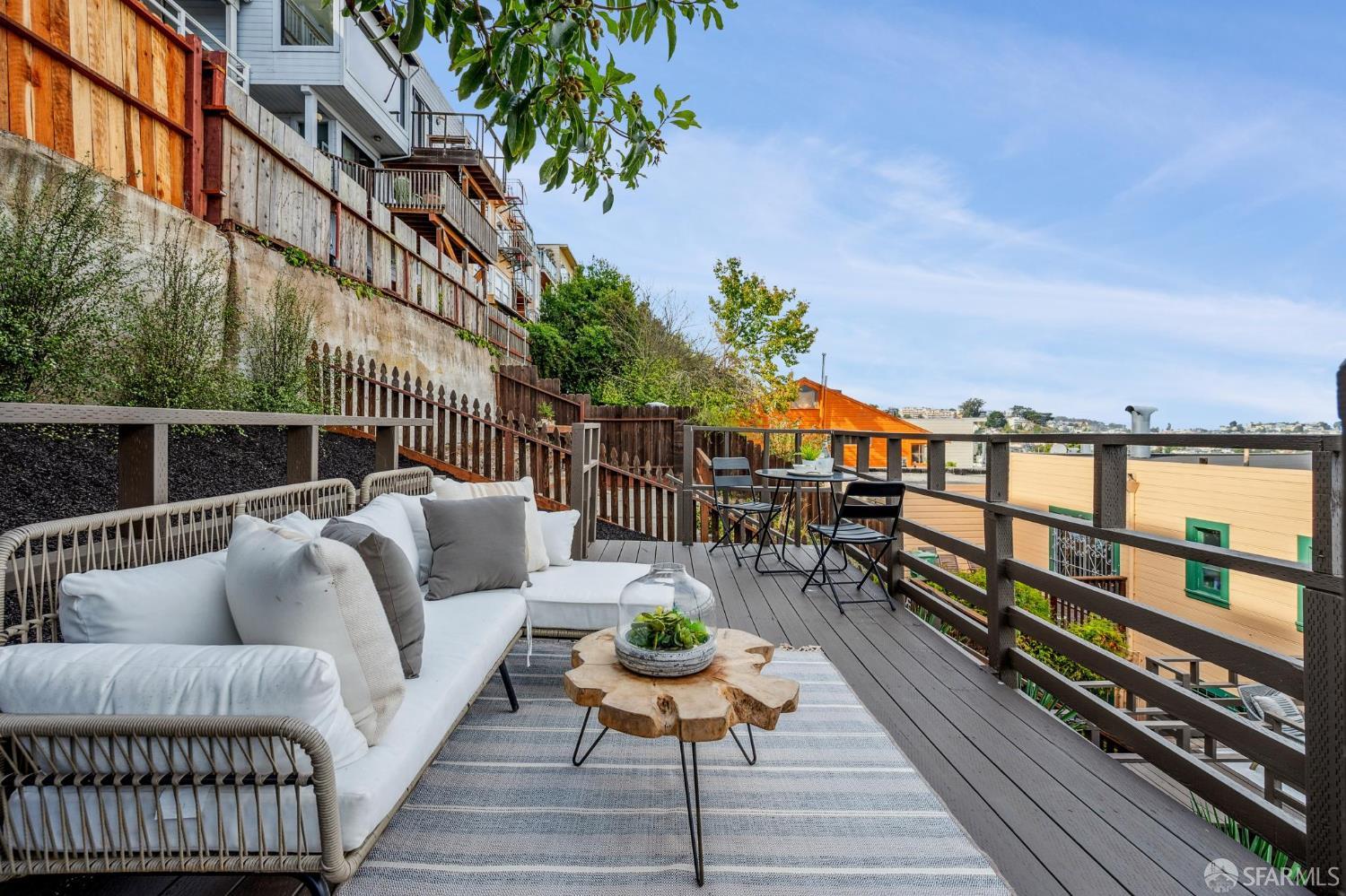 Detail Gallery Image 50 of 74 For 176 Laidley St, San Francisco,  CA 94131 - 2 Beds | 1/1 Baths