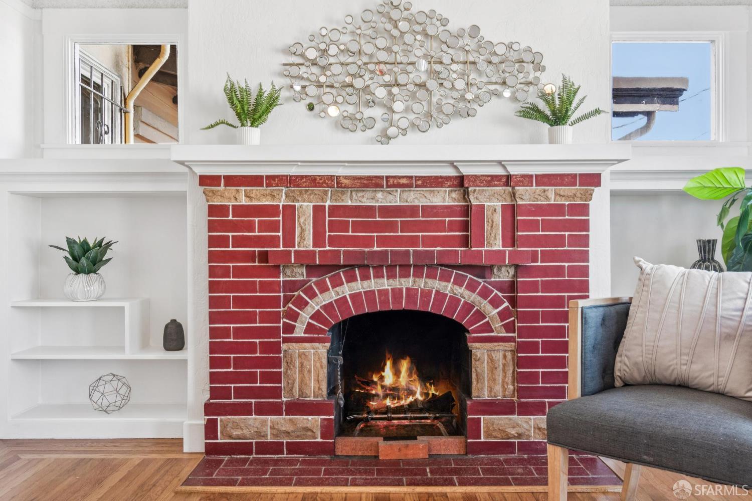 Detail Gallery Image 9 of 34 For 24 Rolph St, San Francisco,  CA 94112 - 2 Beds | 2 Baths