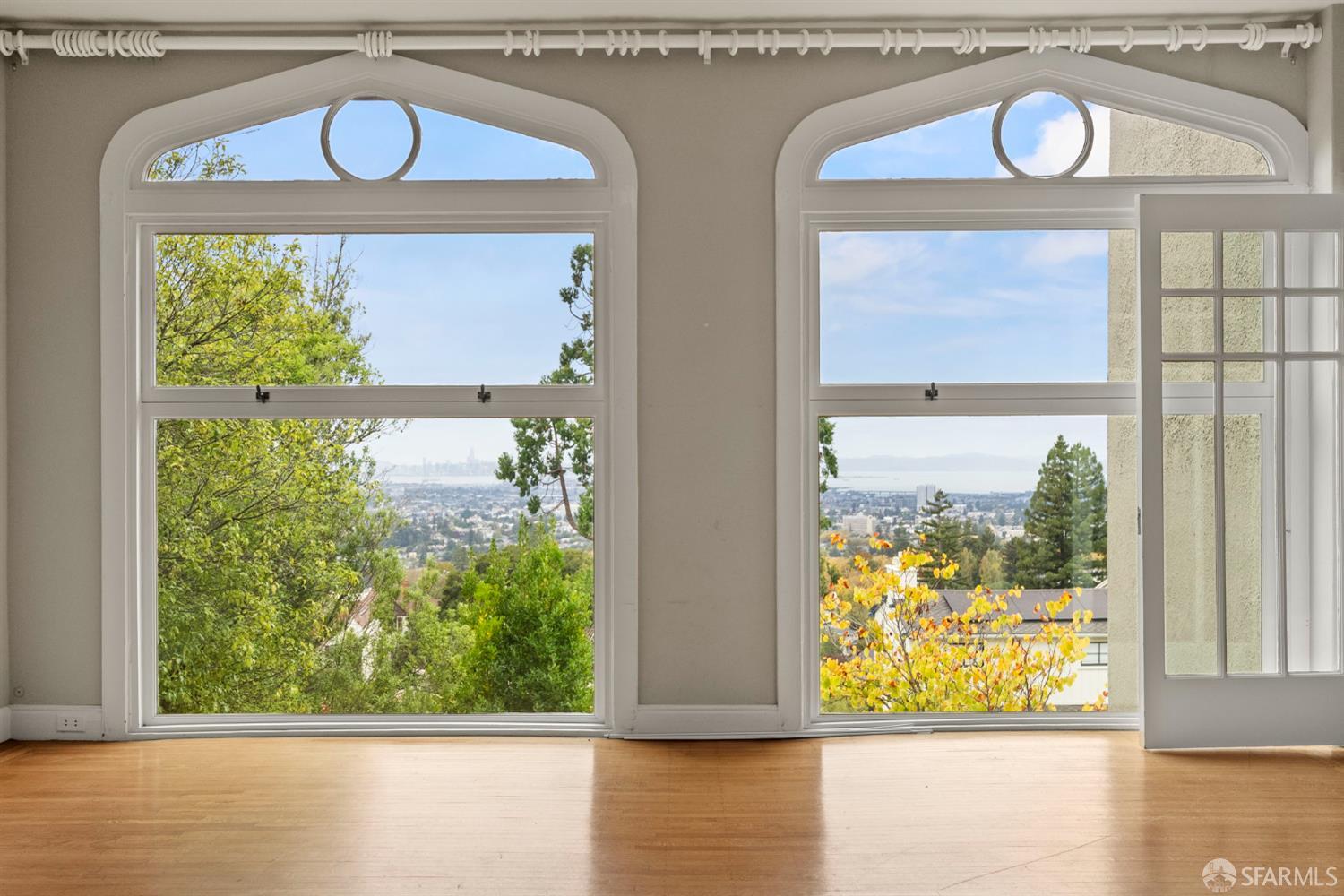 Detail Gallery Image 26 of 95 For 415 Pacific Ave, Piedmont,  CA 94611 - 6 Beds | 4/1 Baths