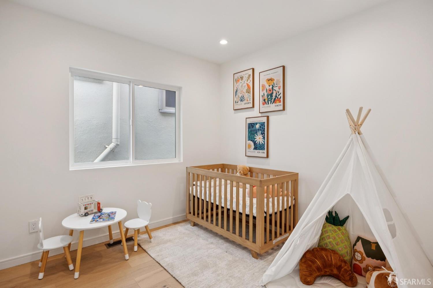 Detail Gallery Image 19 of 62 For 270 Claremont Blvd, San Francisco,  CA 94127 - 4 Beds | 4 Baths