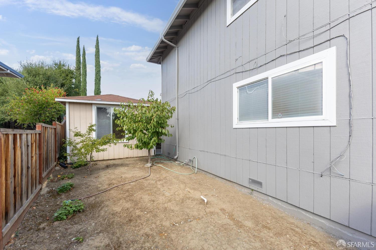 Detail Gallery Image 68 of 86 For 2 Beaumont Ct, Lafayette,  CA 94549 - 6 Beds | 3/1 Baths