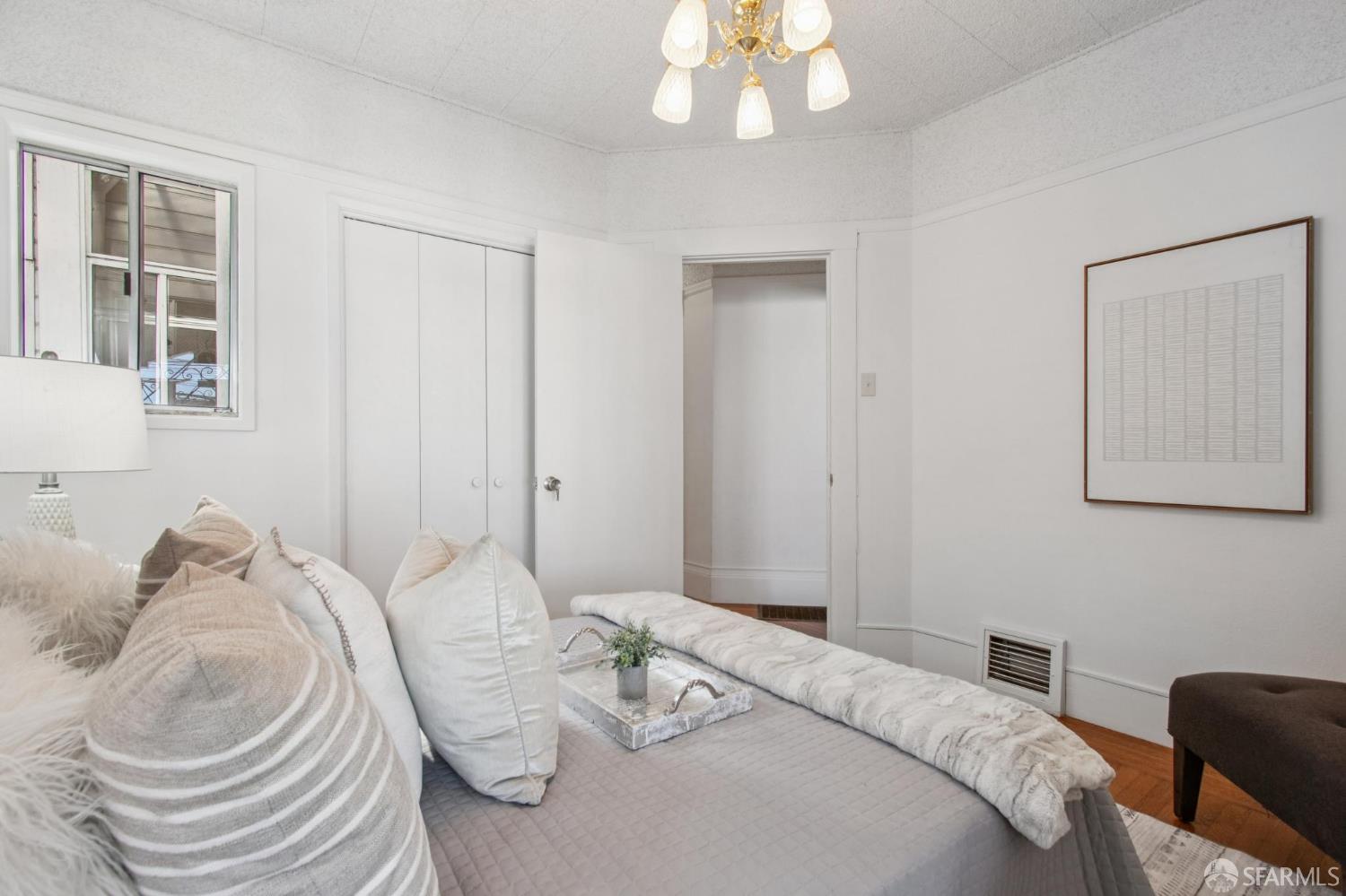 Detail Gallery Image 23 of 34 For 24 Rolph St, San Francisco,  CA 94112 - 2 Beds | 2 Baths