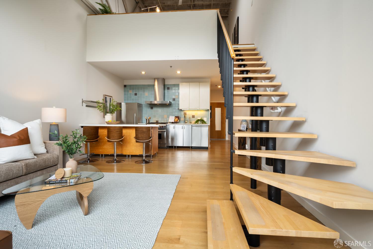 Detail Gallery Image 9 of 24 For 1018 4th Ave #120,  Oakland,  CA 94606 - 0 Beds | 1 Baths